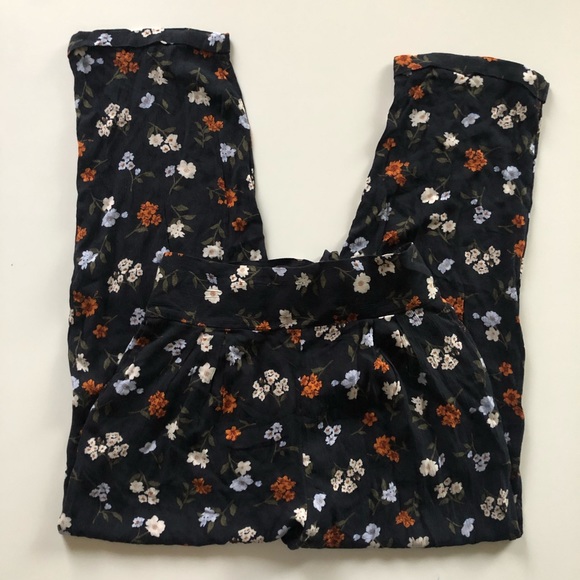 NWT AEO High Waist Floral Tapered Tie Waist Pants - Picture 6 of 8